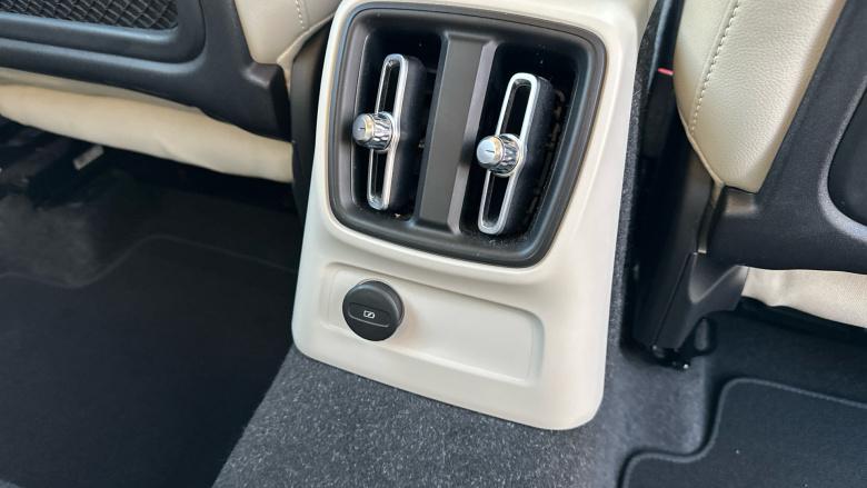 Volvo Xc40 1.5 T5 Recharge PHEV Inscription Pro 5dr Auto Estate